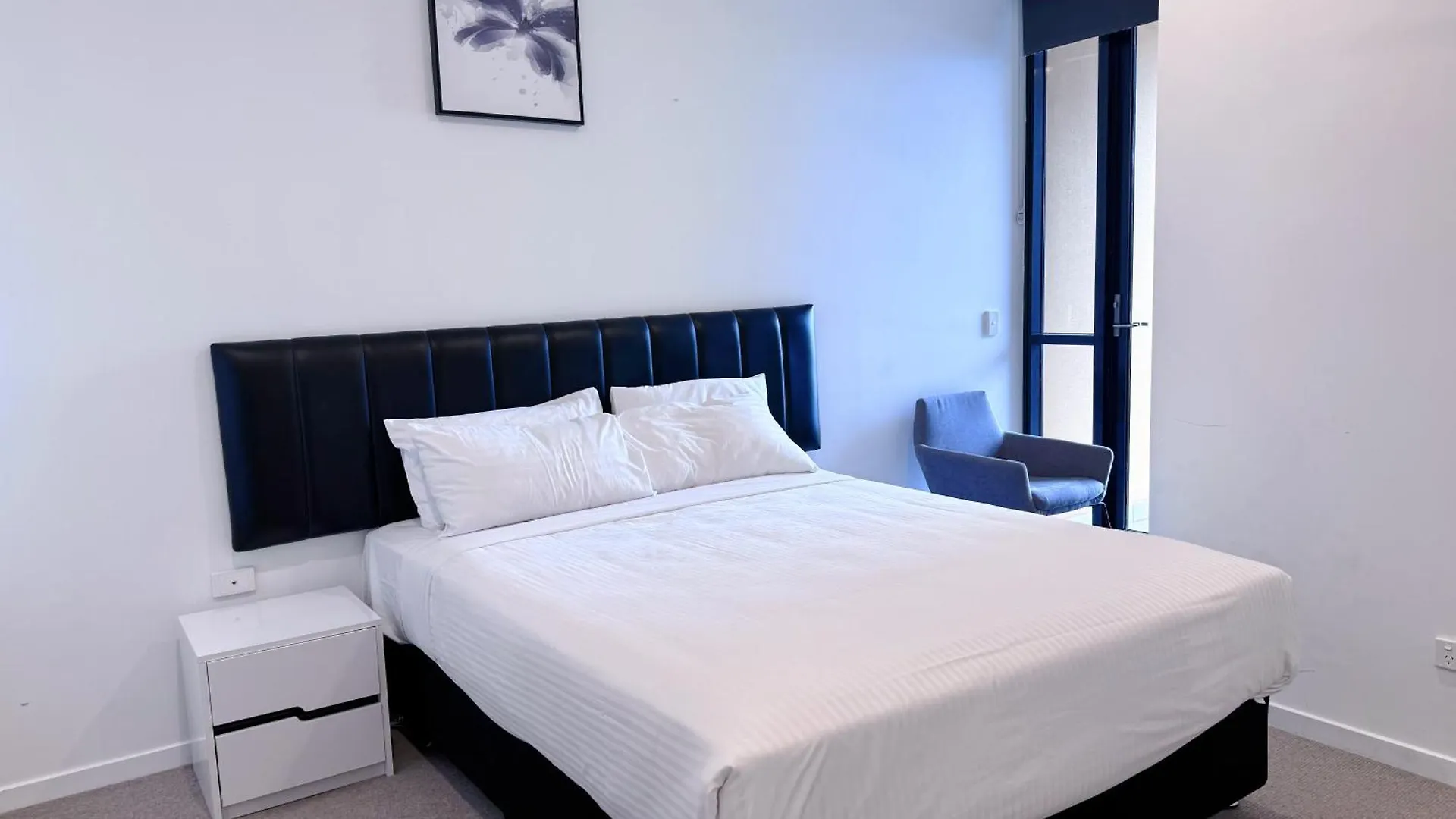 Urban Riverside Escape At Cultural Centre Precinct Brisbane Apartment