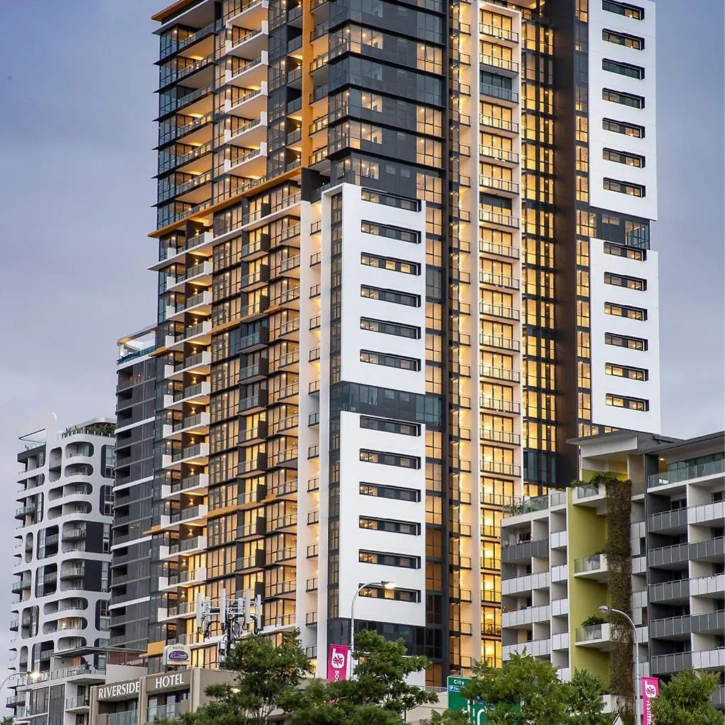 Urban Riverside Escape At Cultural Centre Precinct Brisbane
